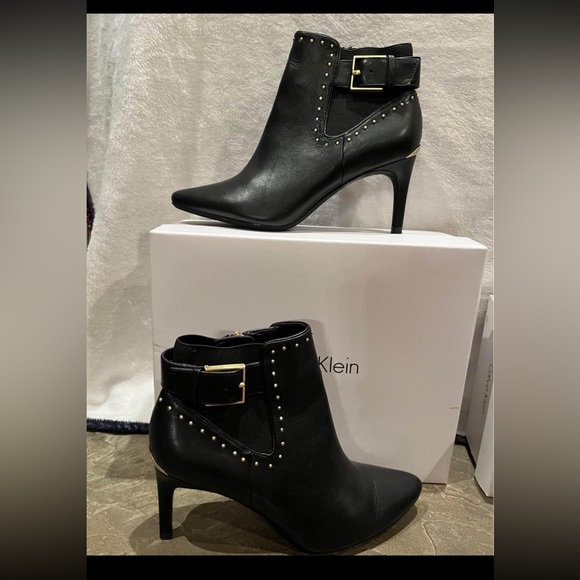 Calvin Klein heels (read description) - Picture 6 of 10